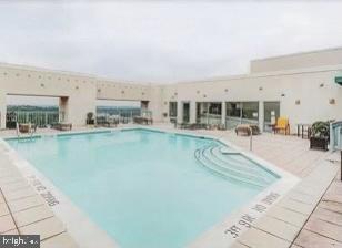 CONTINENTAL - Residential