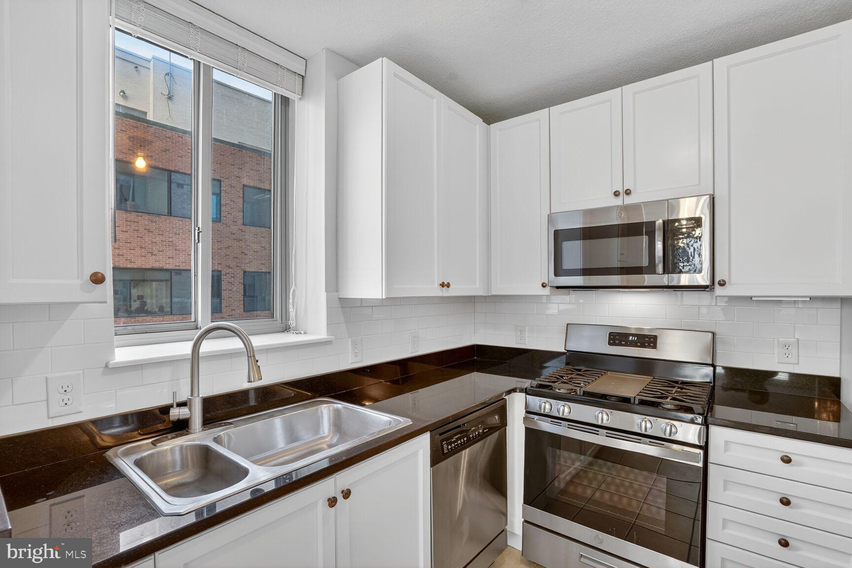 CONTINENTAL - Residential