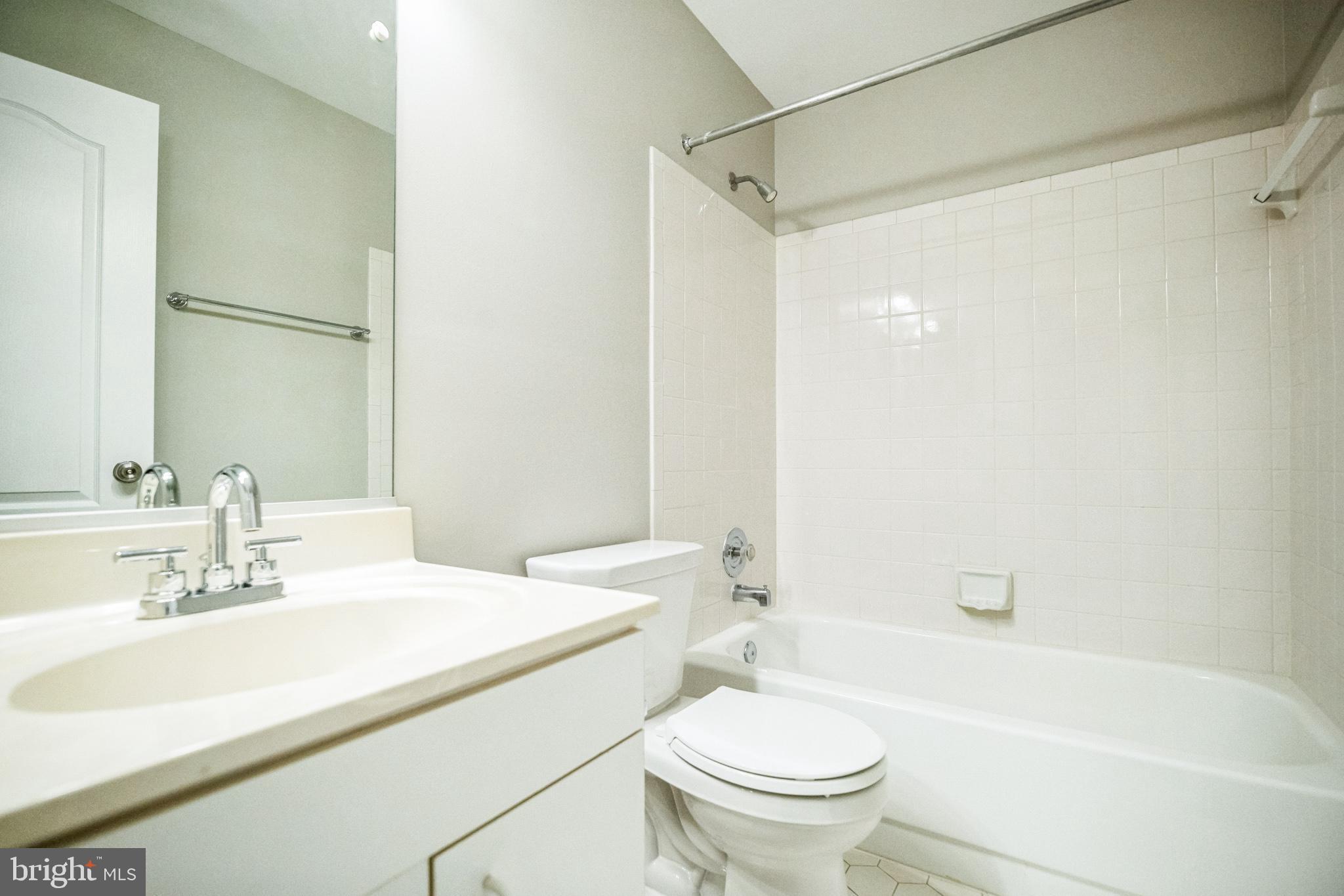 WEST END MANOR - Residential