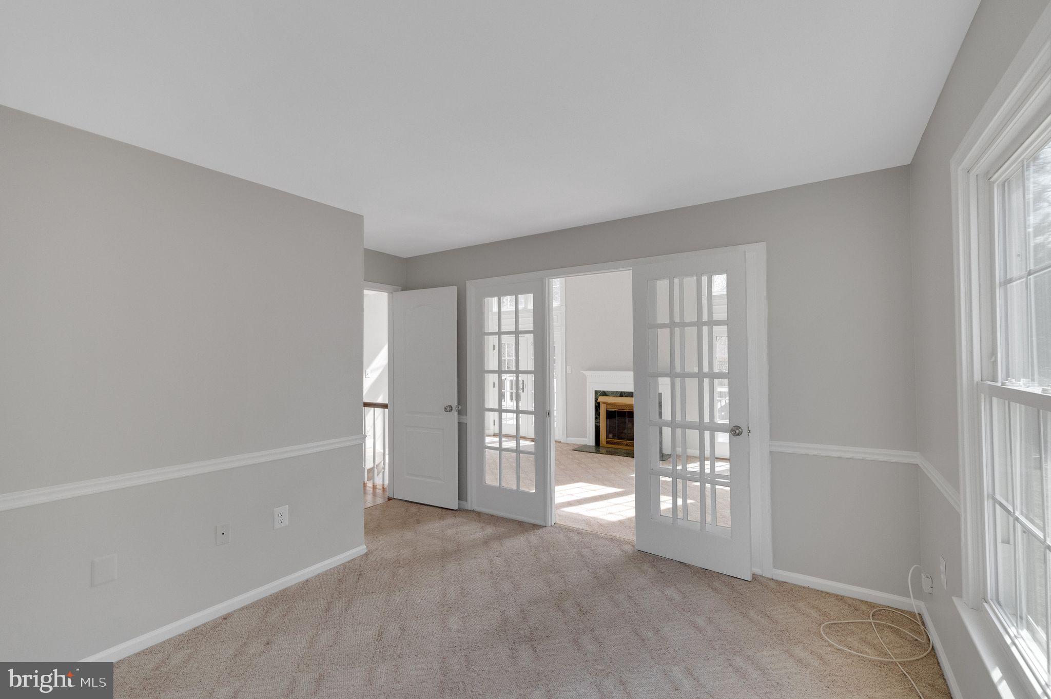 WEST END MANOR - Residential