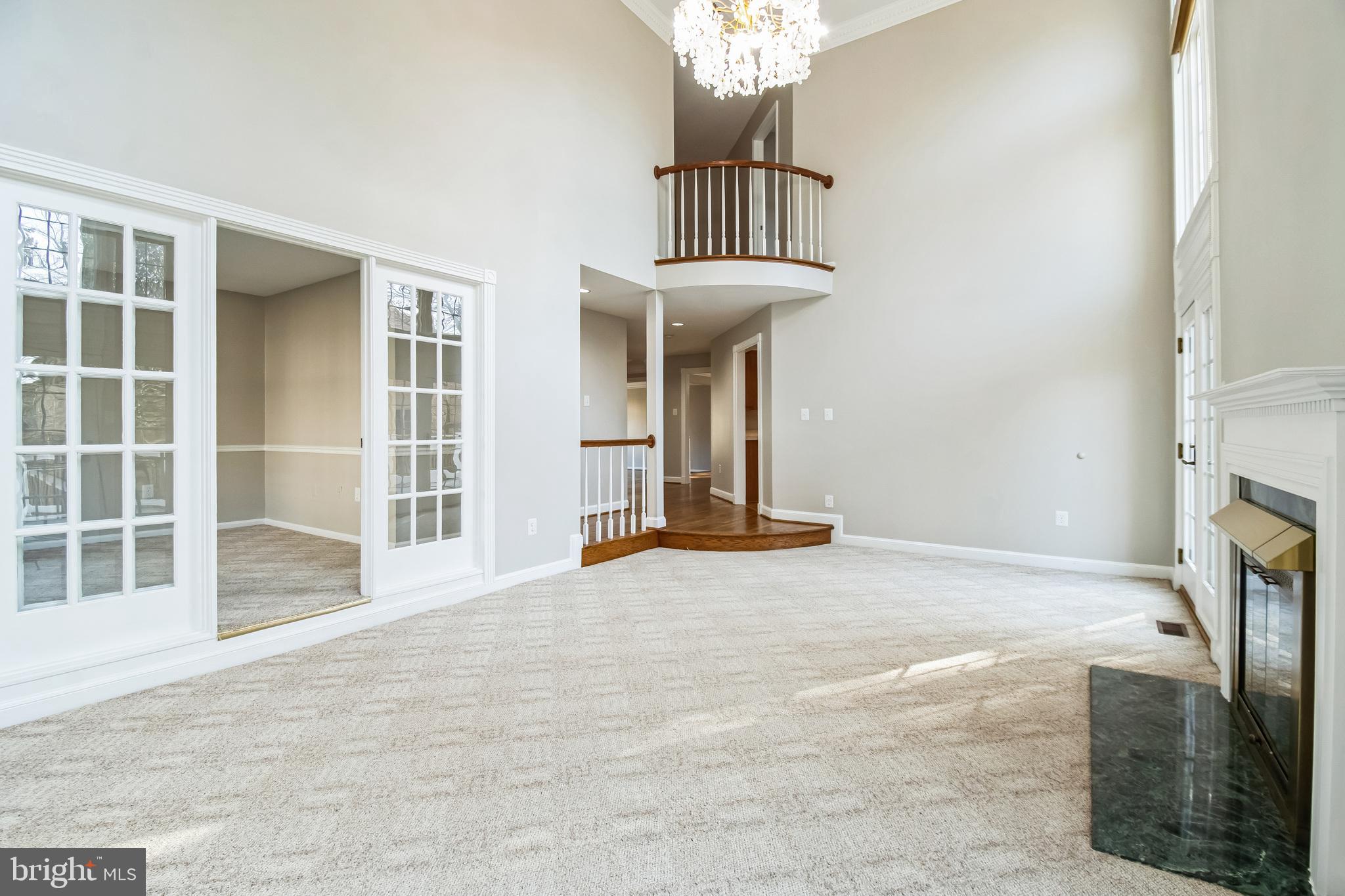 WEST END MANOR - Residential