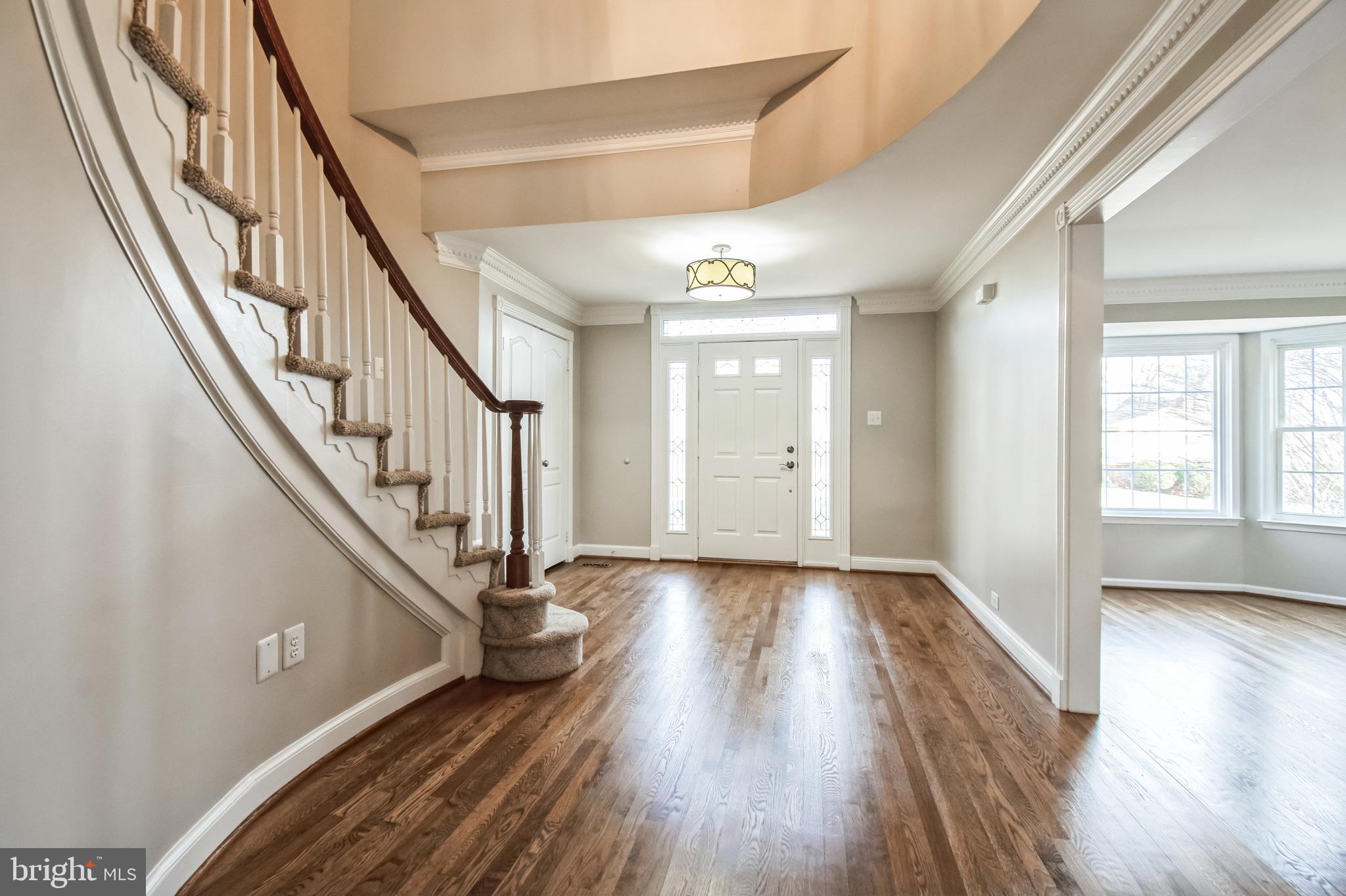 WEST END MANOR - Residential