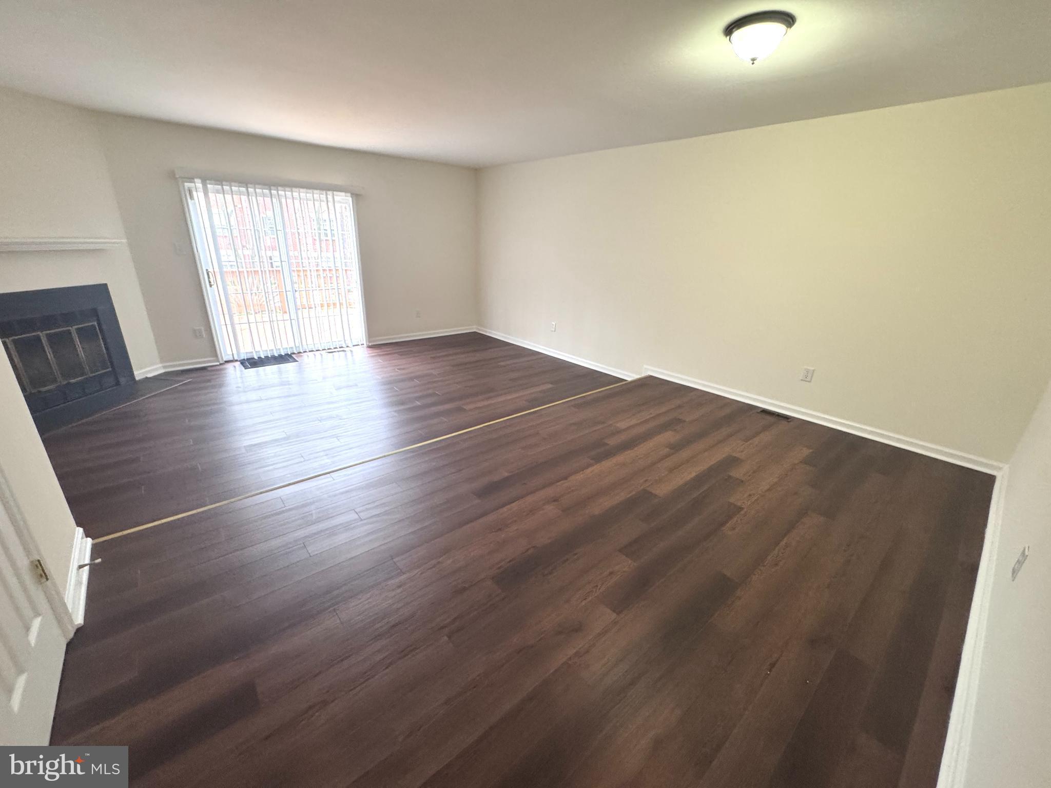 PINEY ORCHARD - Residential Lease