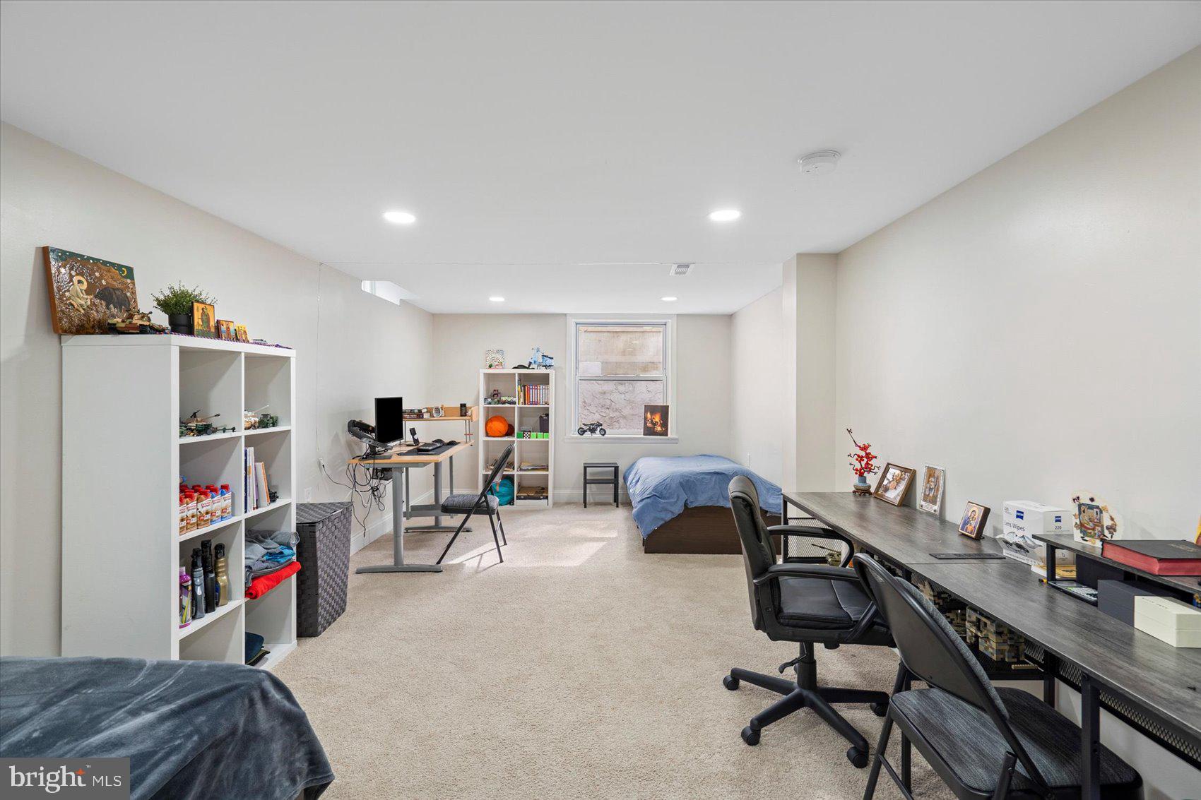 COVENTRY - Residential