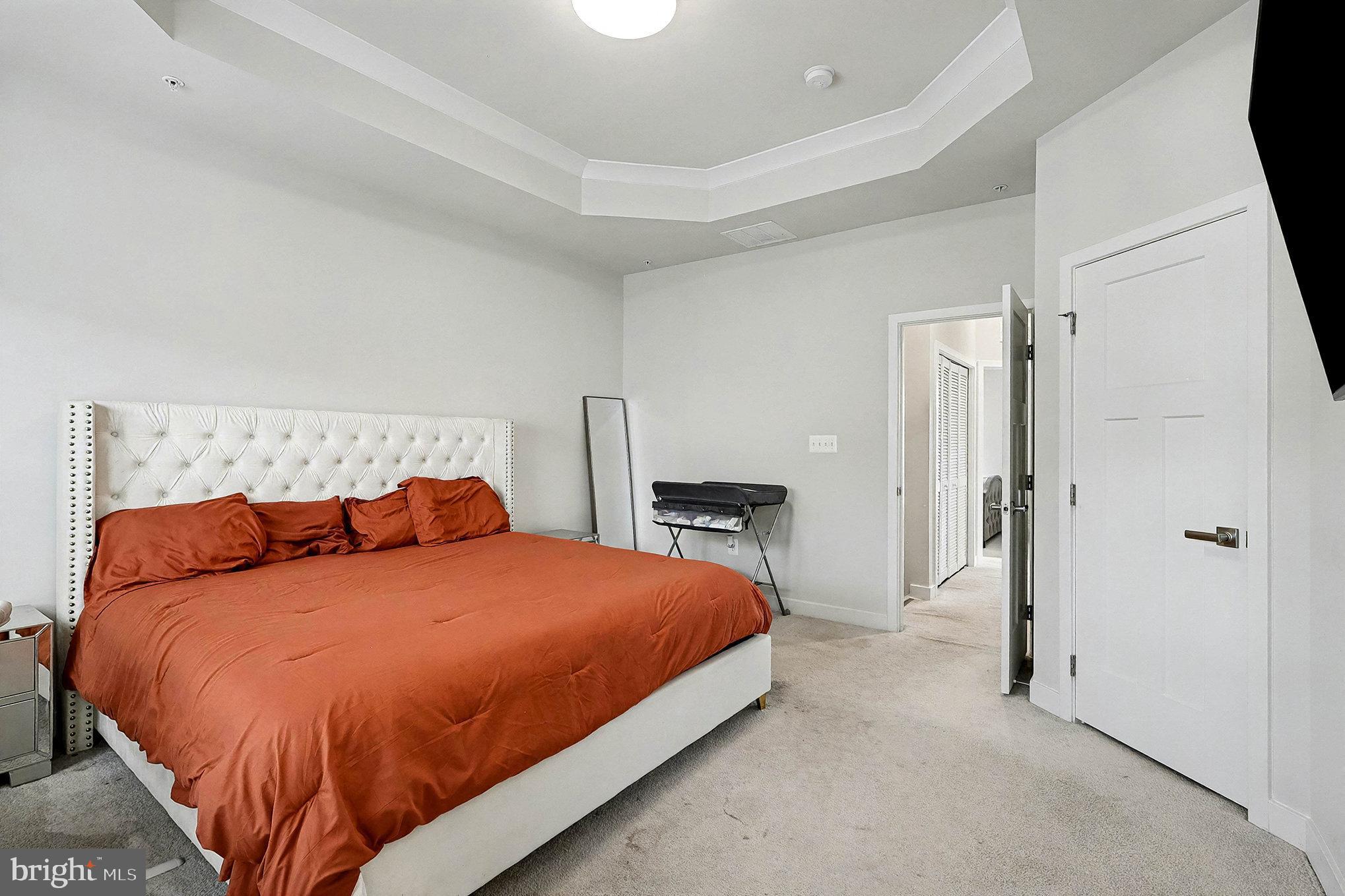 TIMOTHY BRANCH TOWNS - Residential Lease