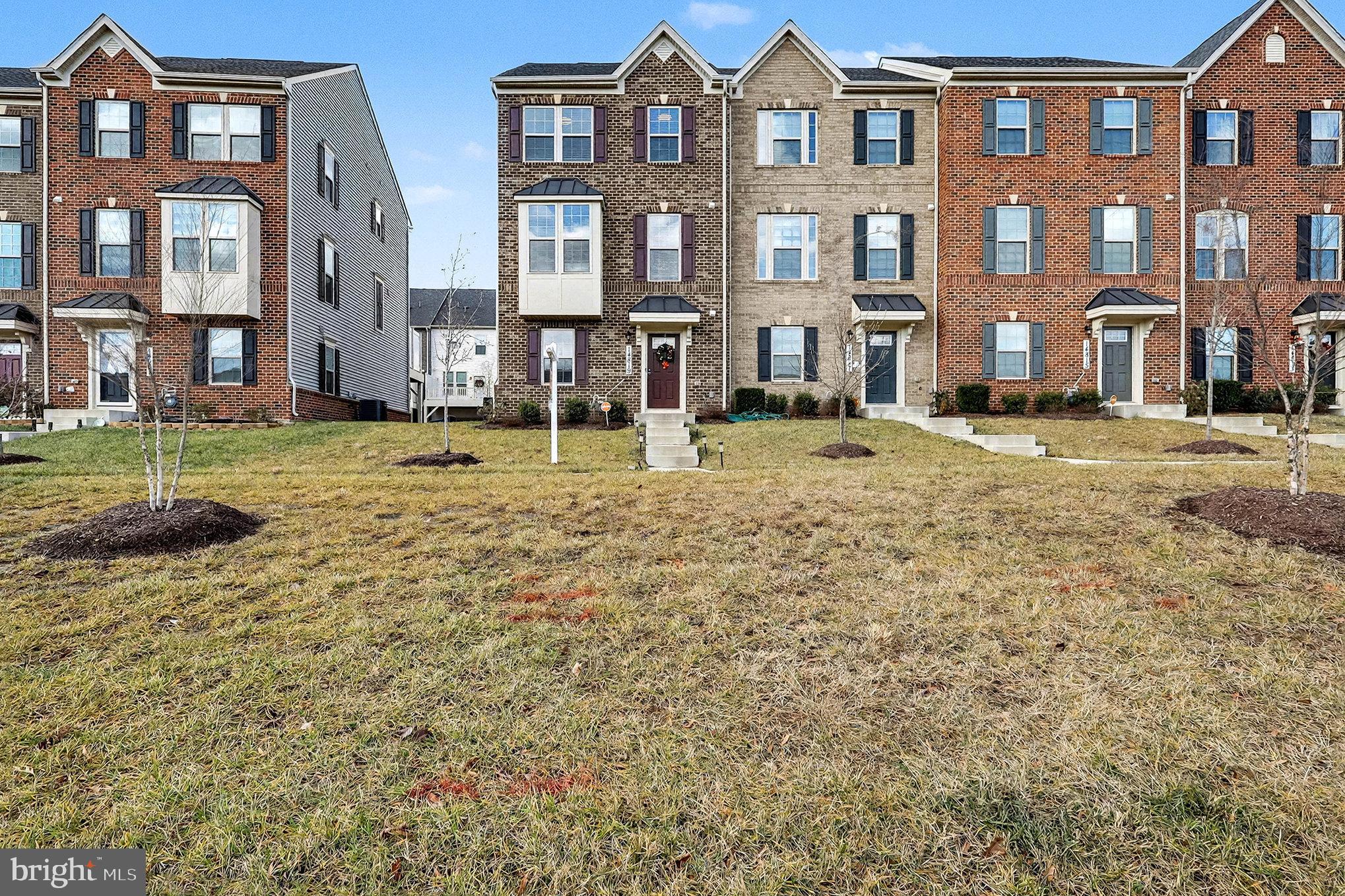 TIMOTHY BRANCH TOWNS - Residential Lease