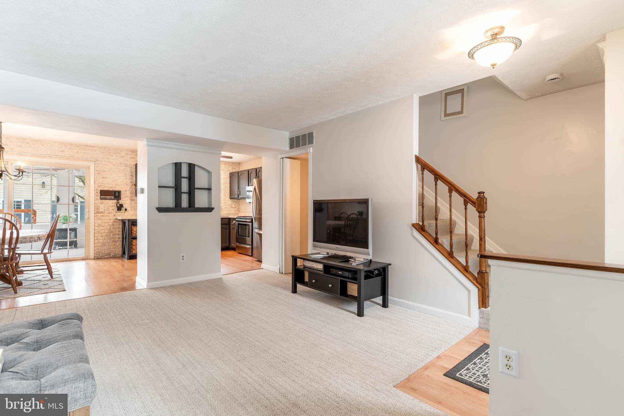 8561 KIM MARIE COURT