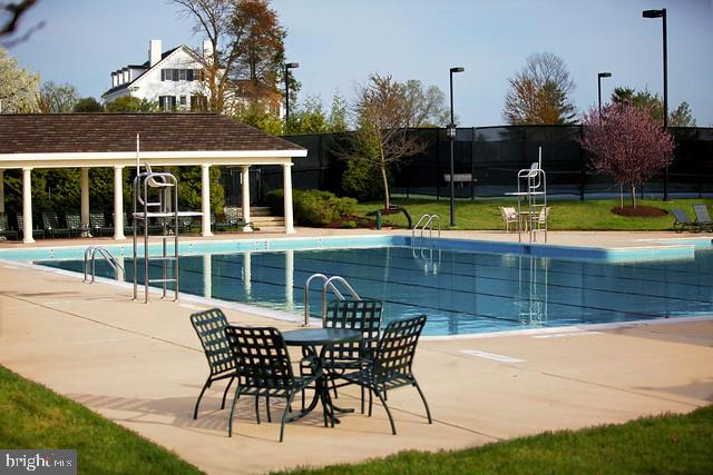 EMERSON - Residential