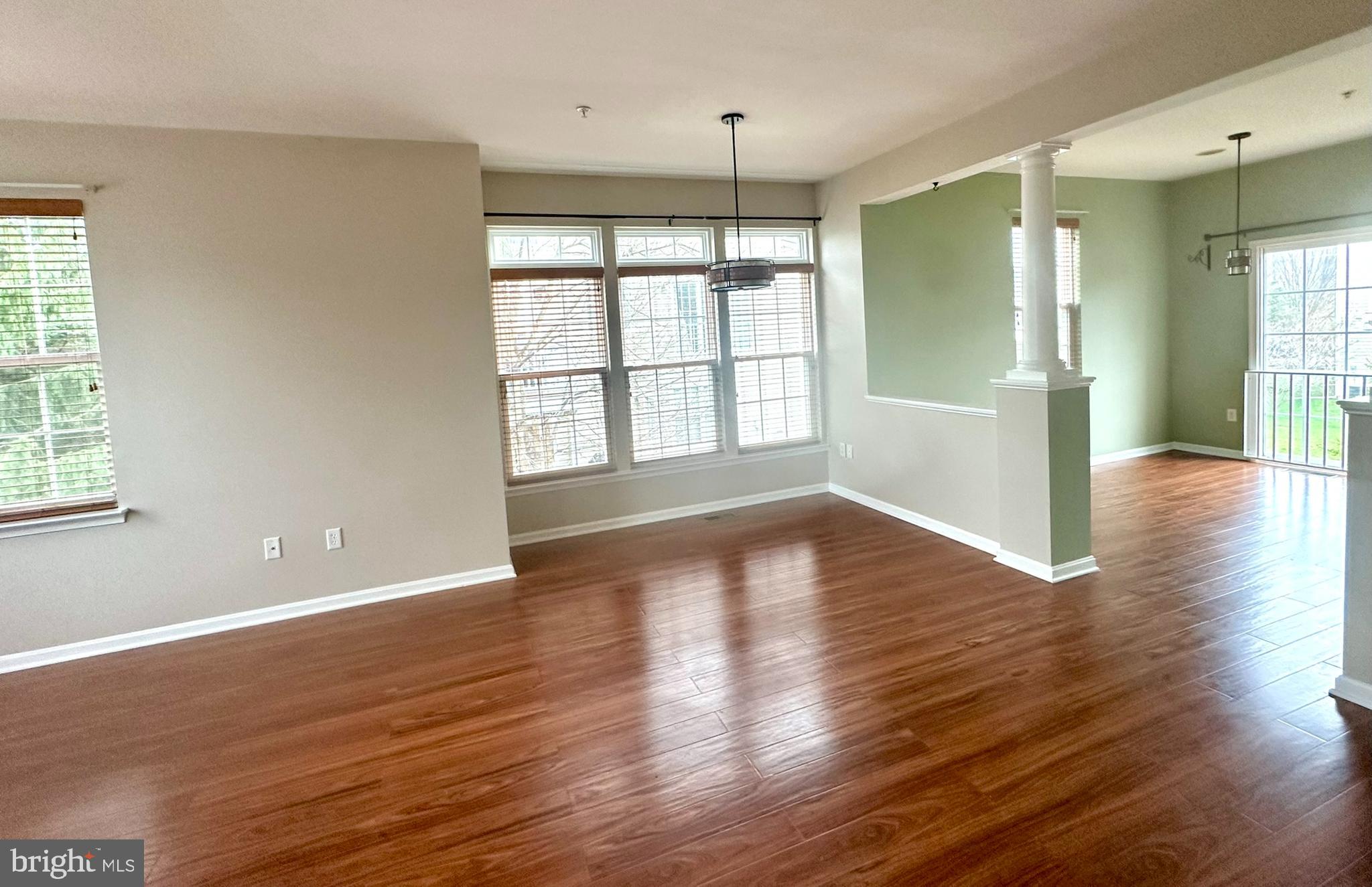 EMERSON - Residential