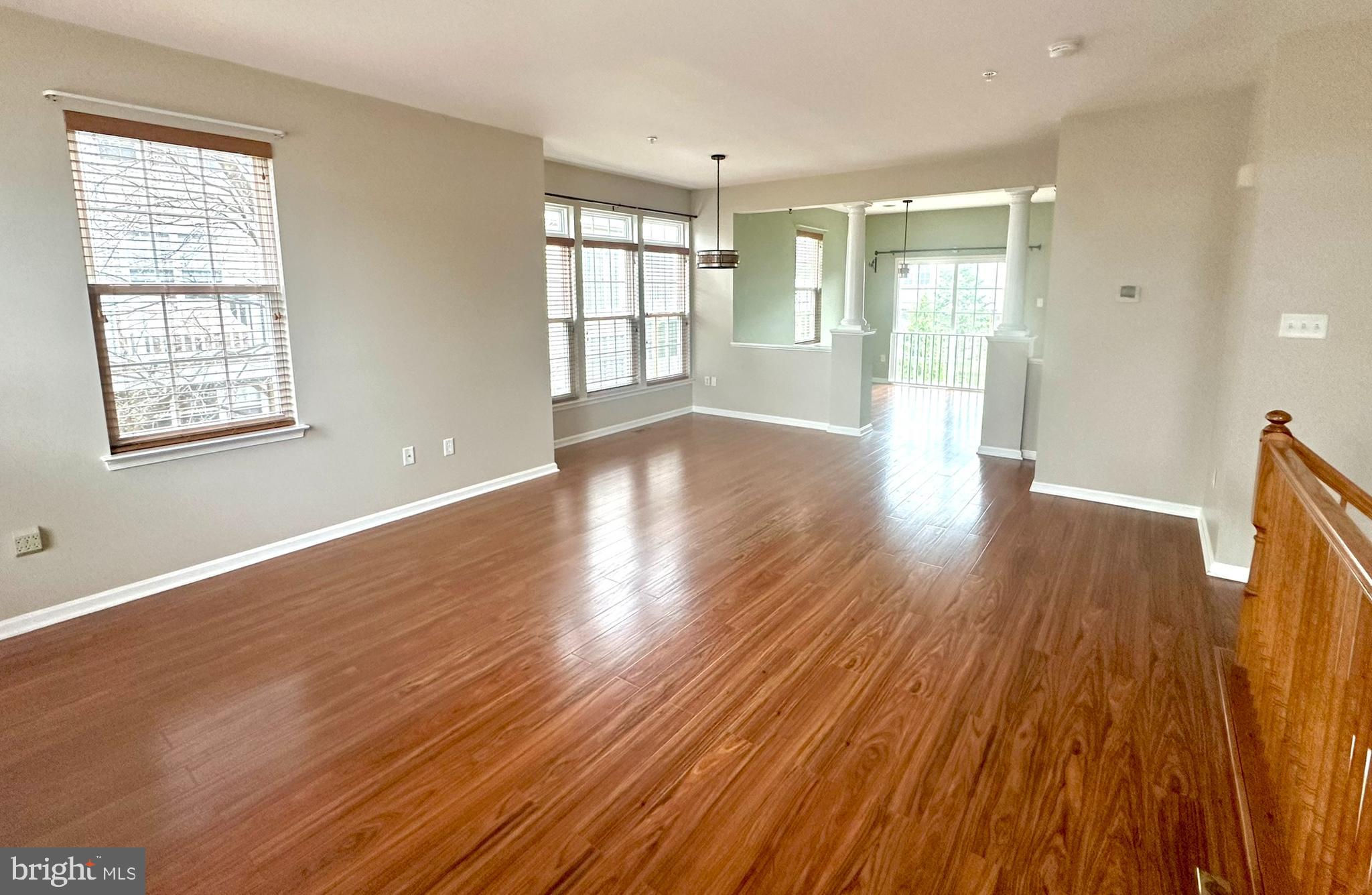 EMERSON - Residential