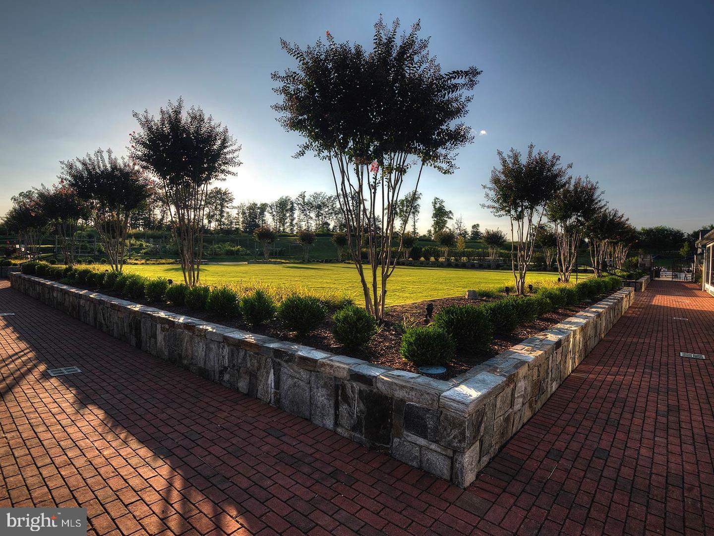 POTOMAC SHORES - Residential