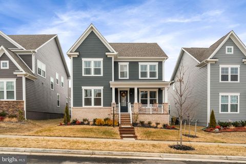 Photo of 1924 Serviceberry Road, DUMFRIES, VA 22026 (MLS # VAPW2113356)