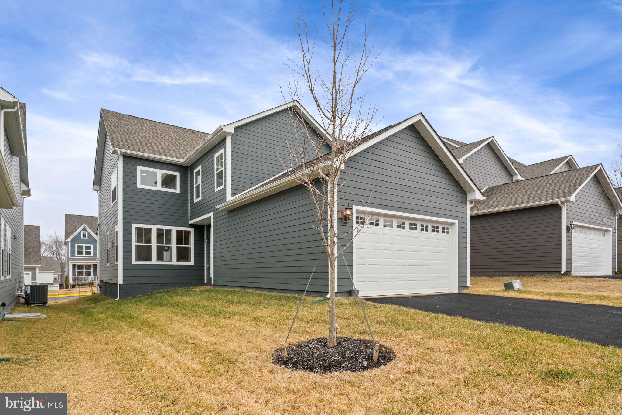 POTOMAC SHORES - Residential