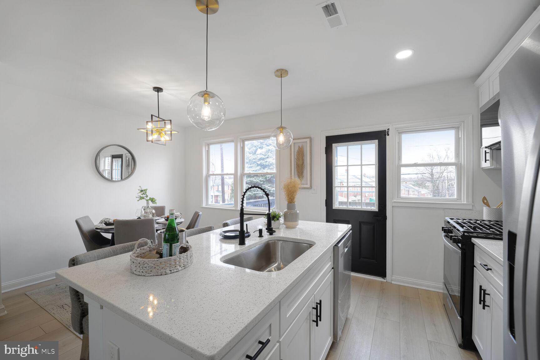 GOVANS - Residential