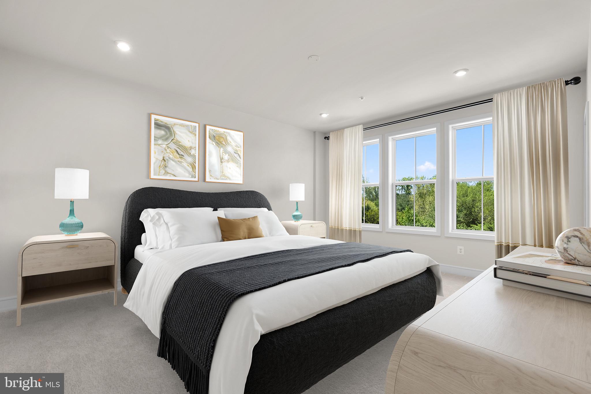 43288 FARRINGDON SQUARE