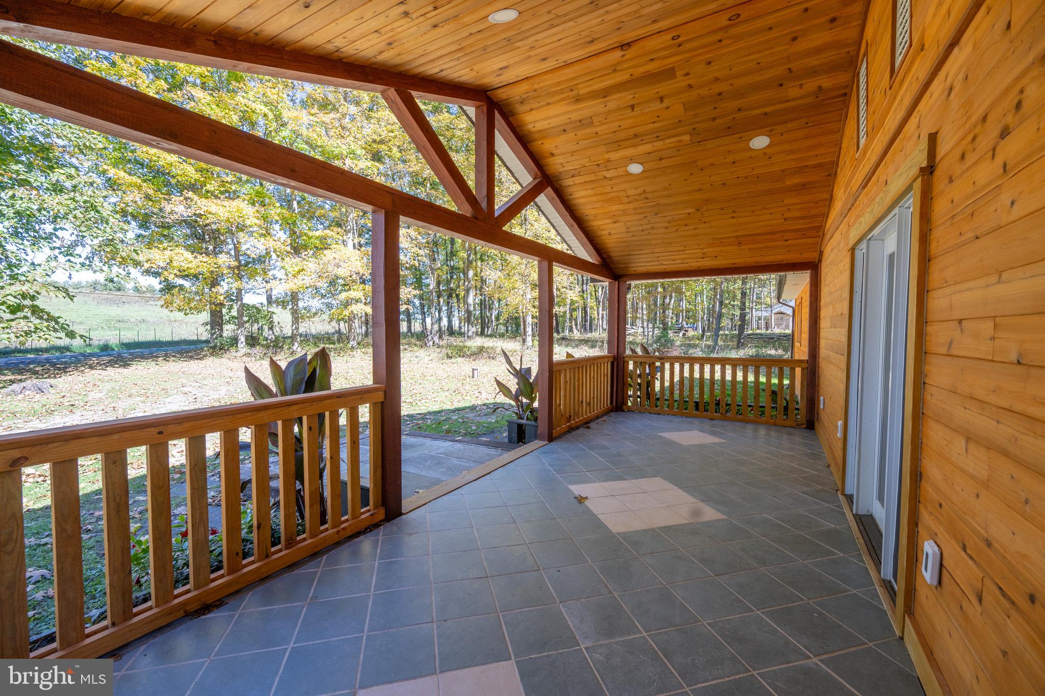 3496 OLD MORGANTOWN ROAD W