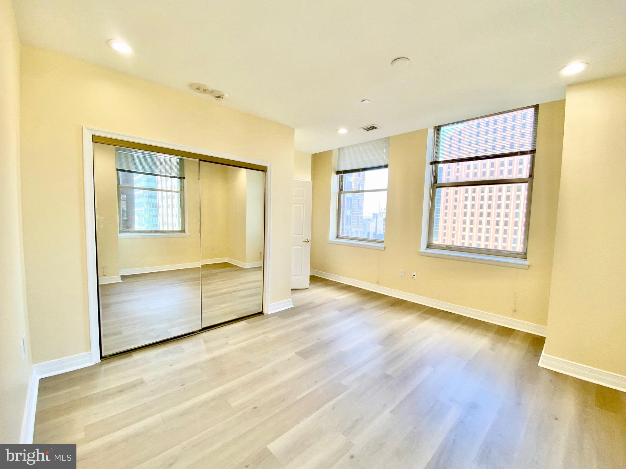 LOGAN SQUARE - Residential Lease