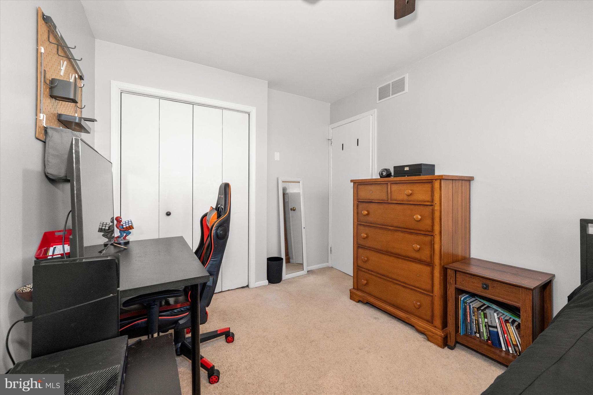 TURNBERRY - Residential