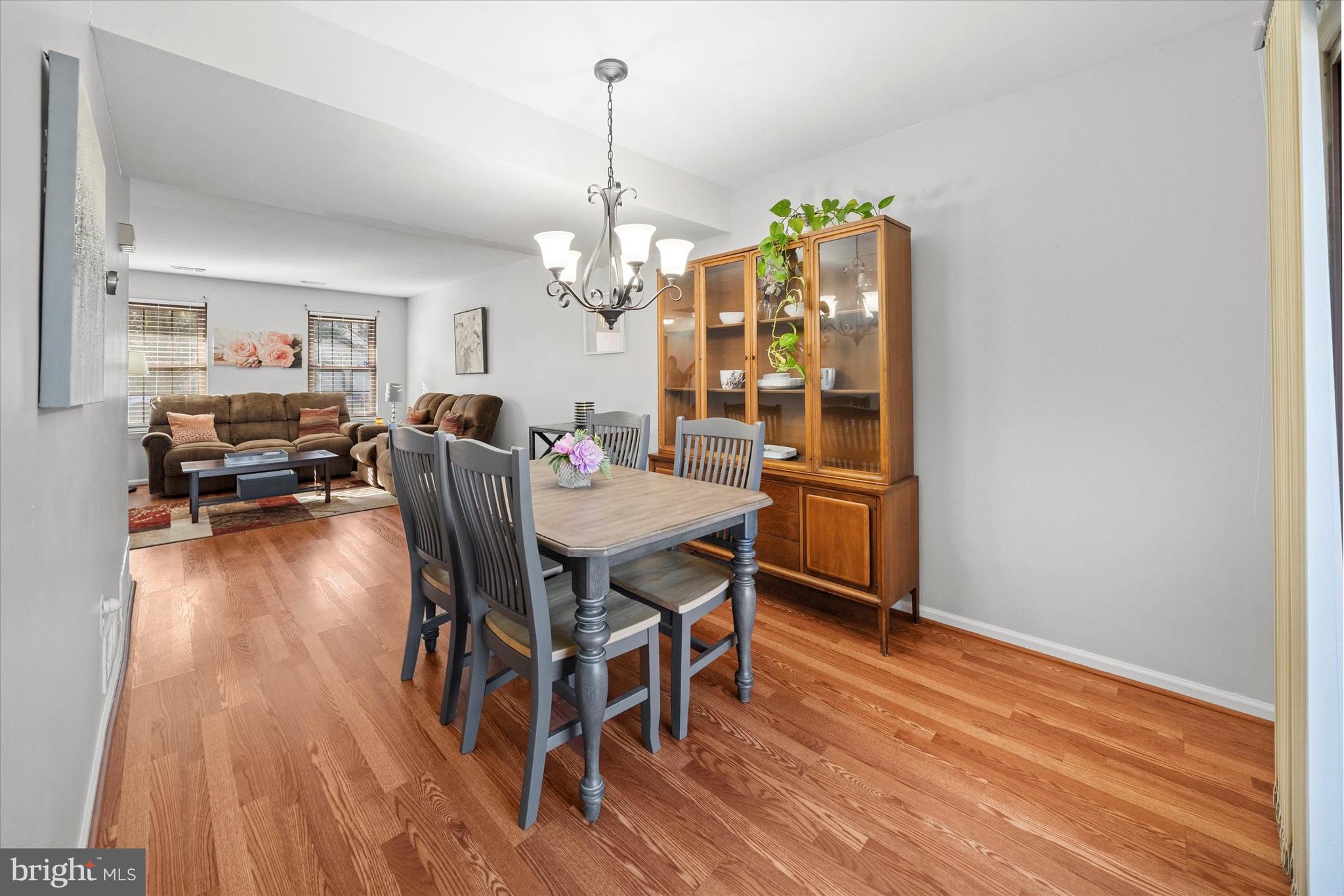 TURNBERRY - Residential