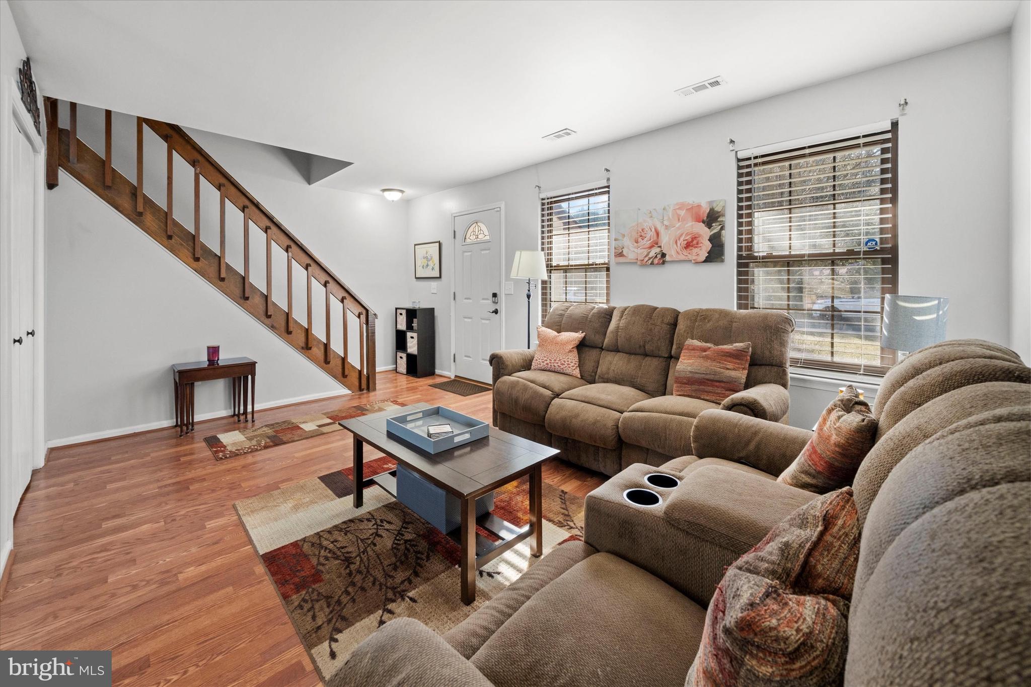 TURNBERRY - Residential