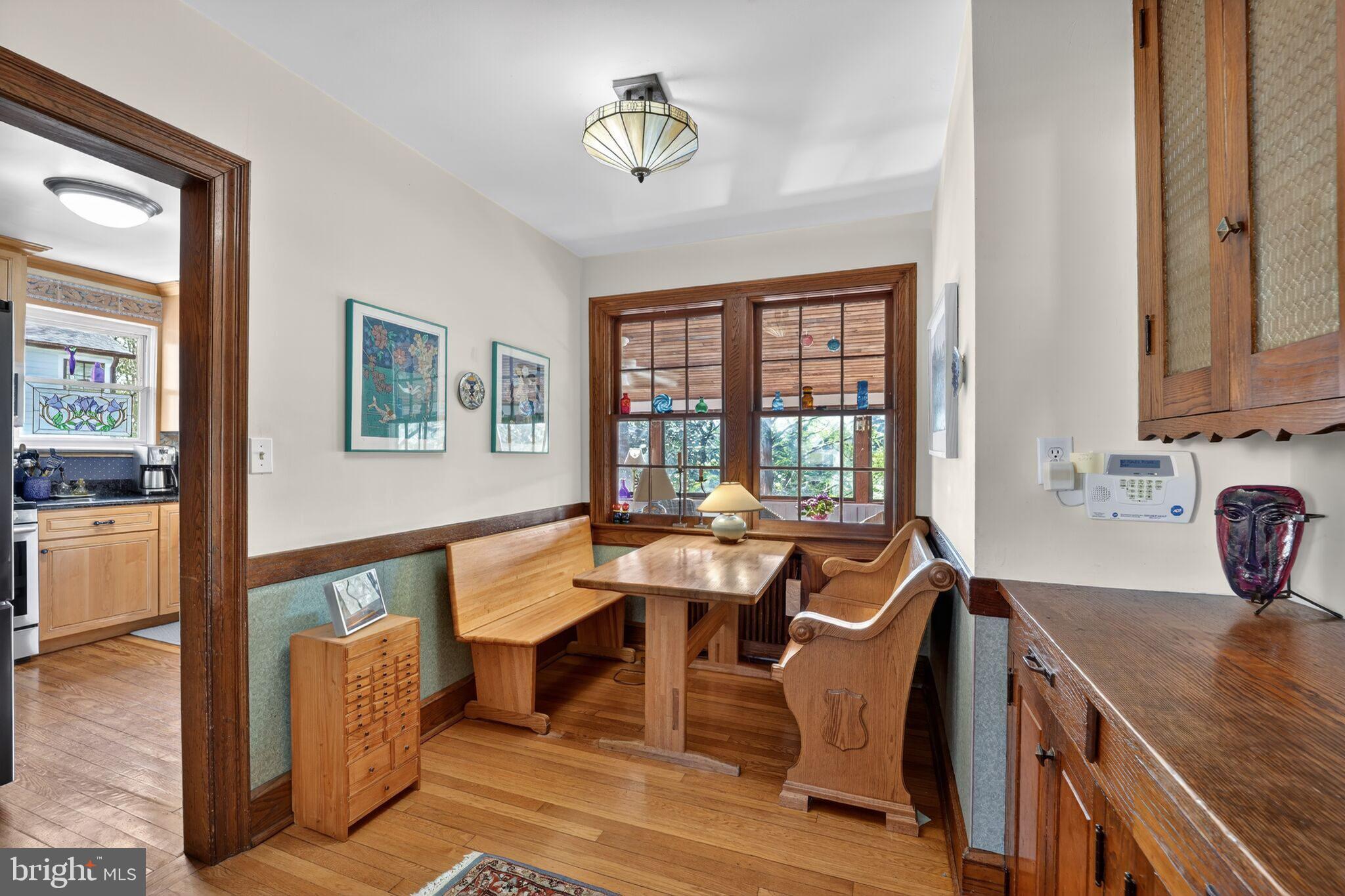 1700 N STAFFORD STREET