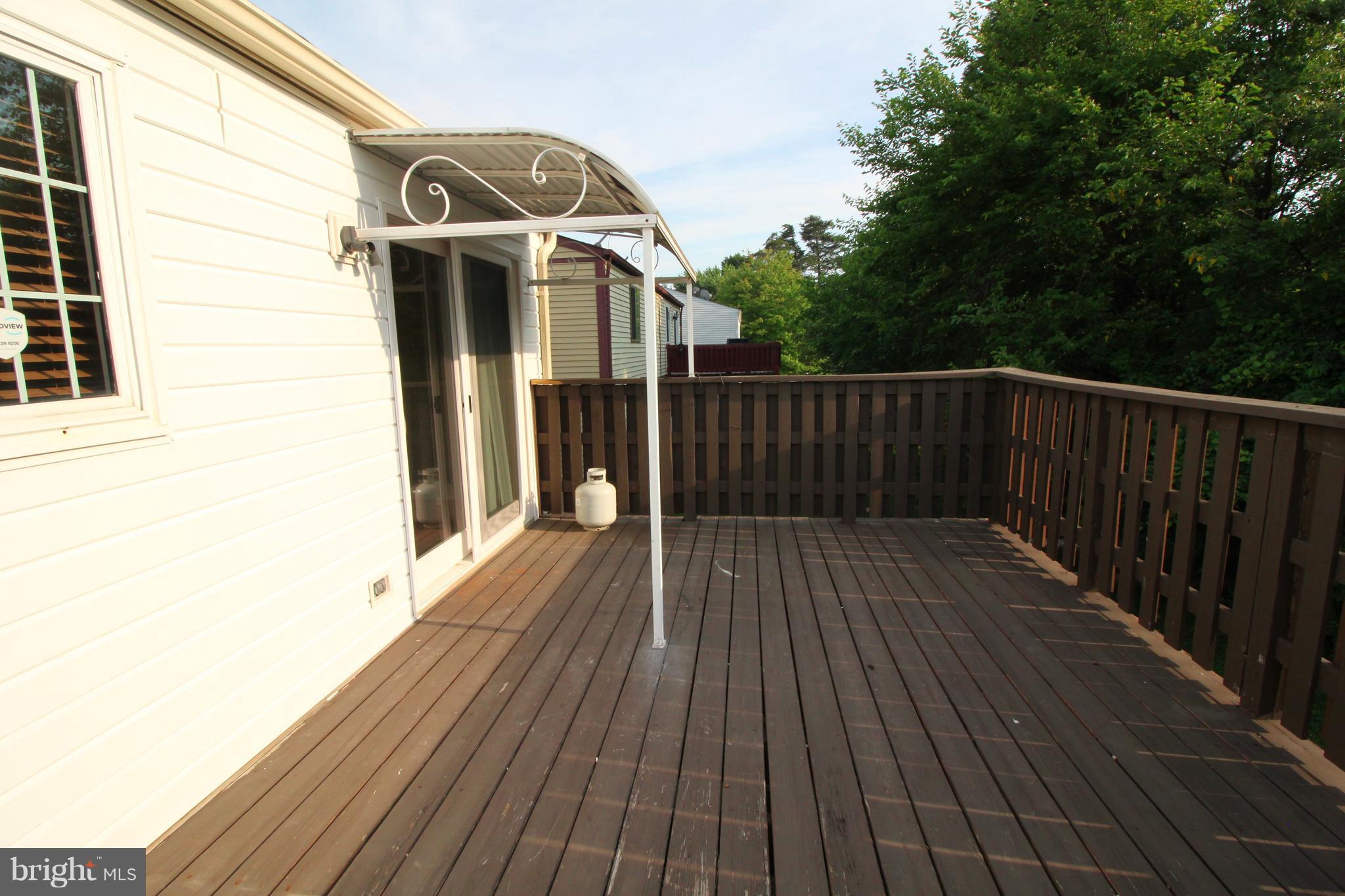 STARLIT PONDS - Residential Lease