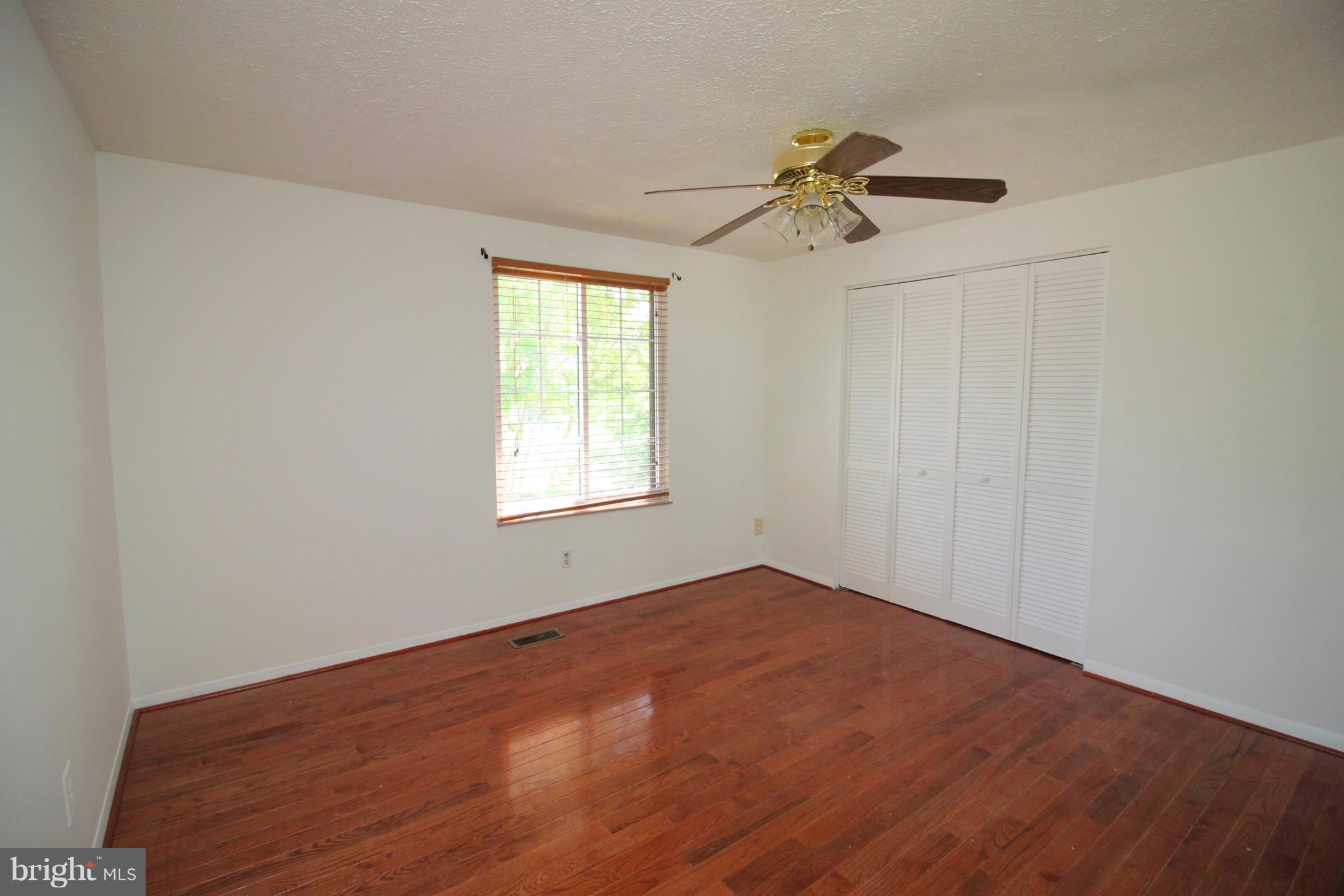 STARLIT PONDS - Residential Lease