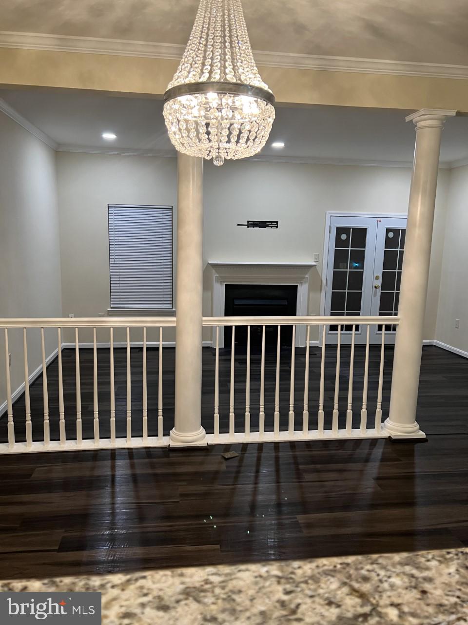 SHEFFIELD MANOR - Residential Lease