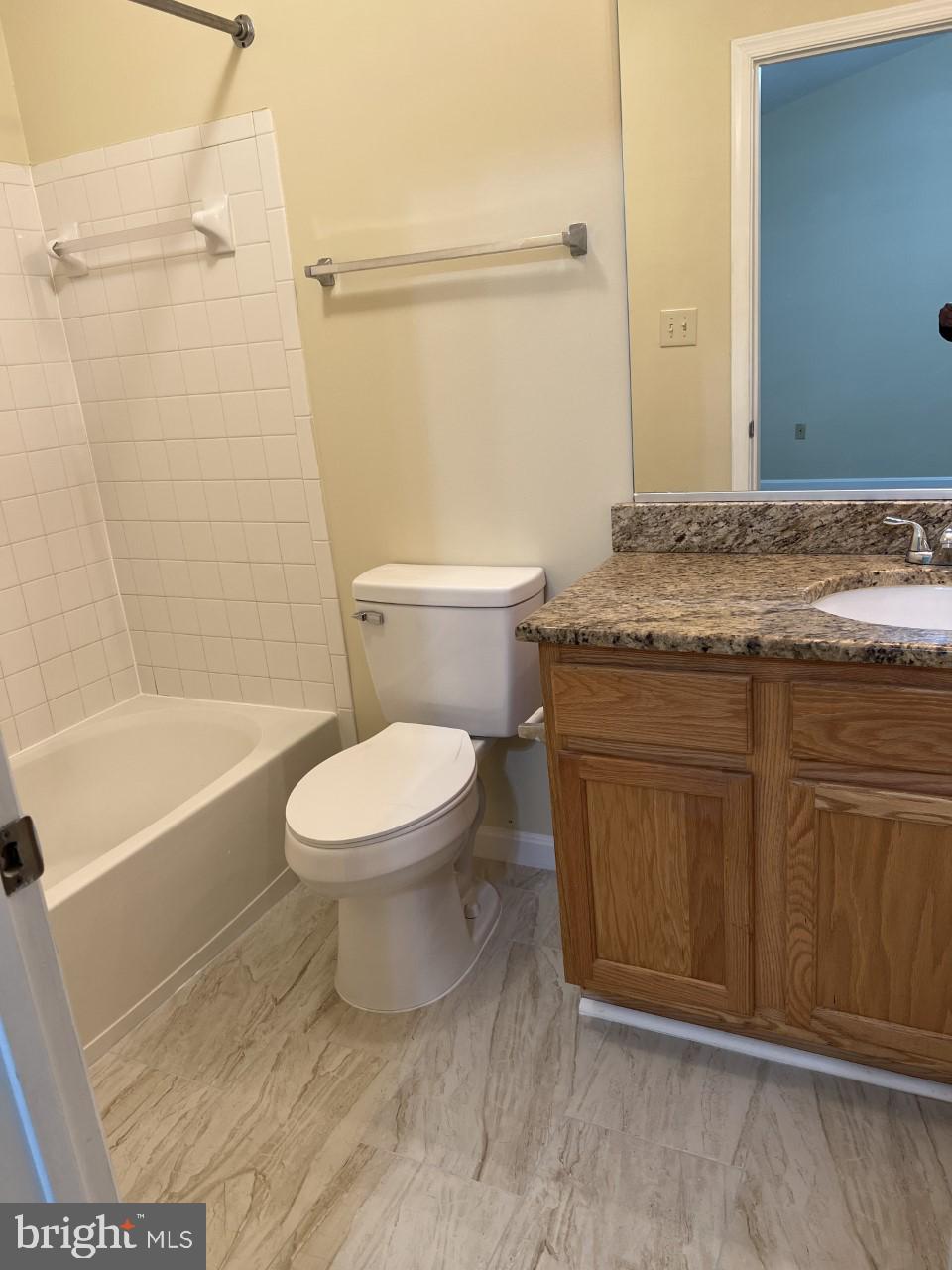 SHEFFIELD MANOR - Residential Lease