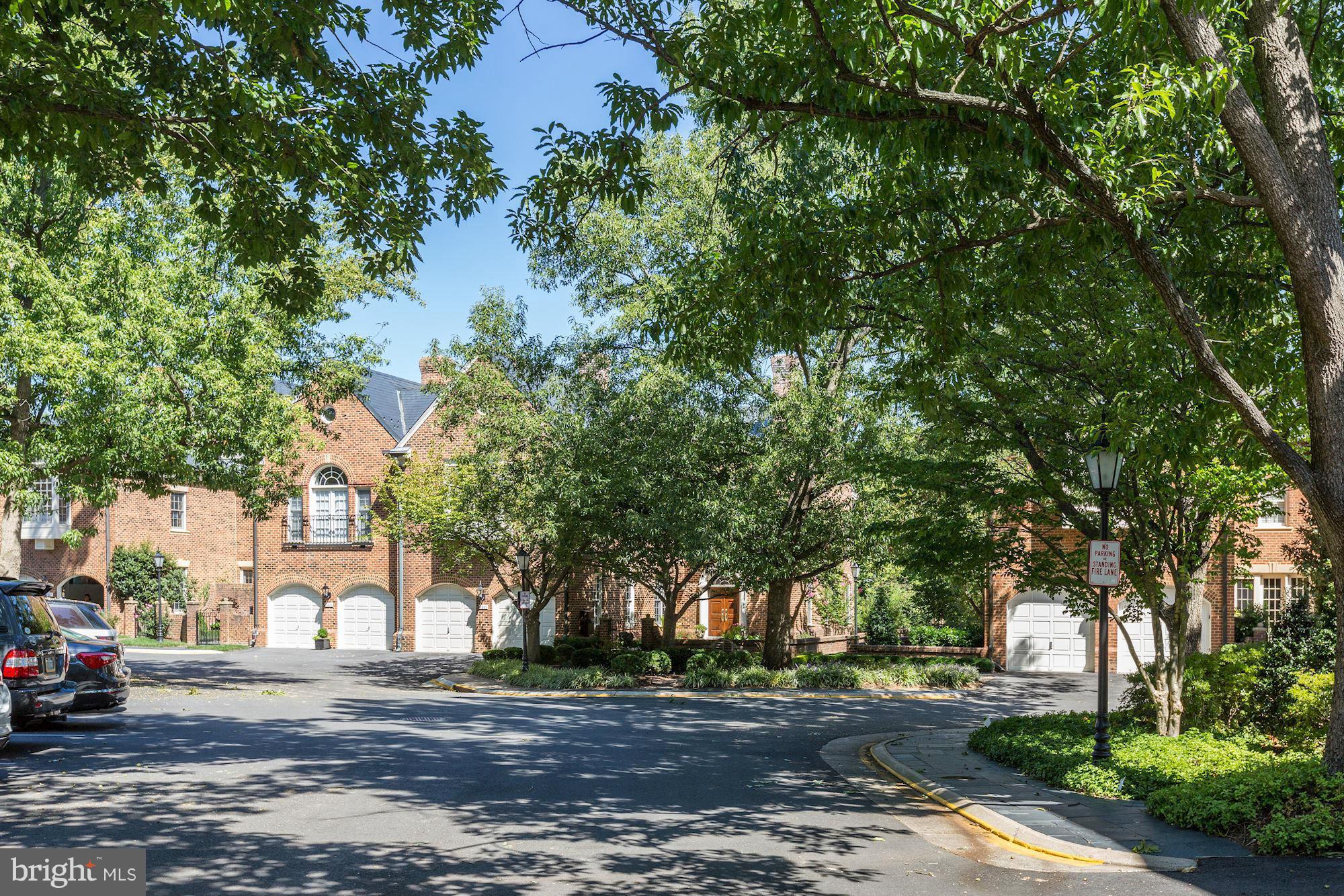 MERRYHILL - Residential