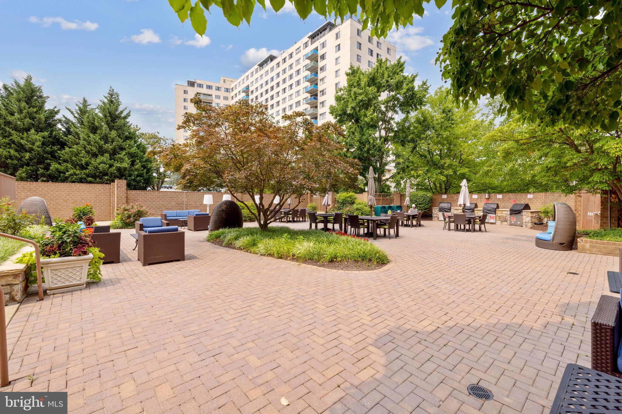 GROSVENOR PARK - Residential