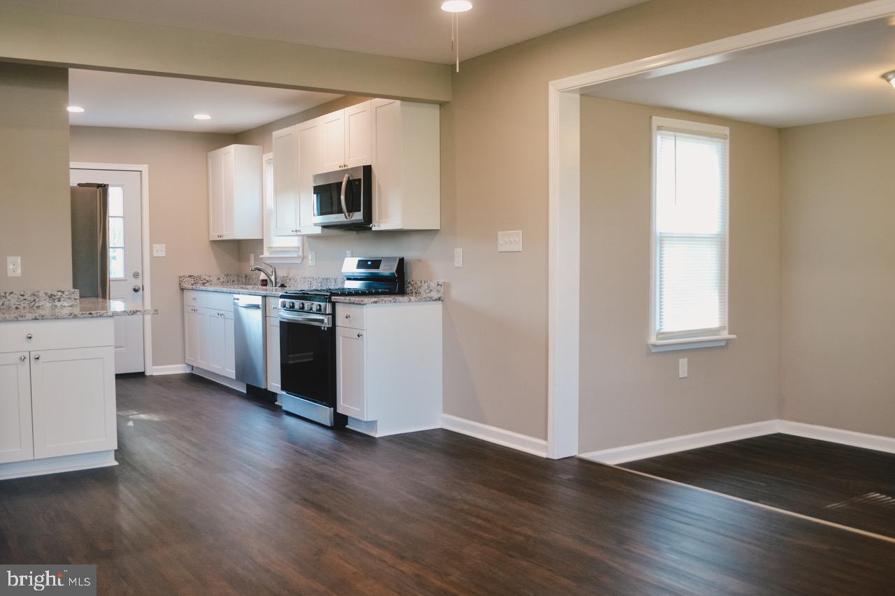 EDGEMERE/SPARROWS POINT - Residential