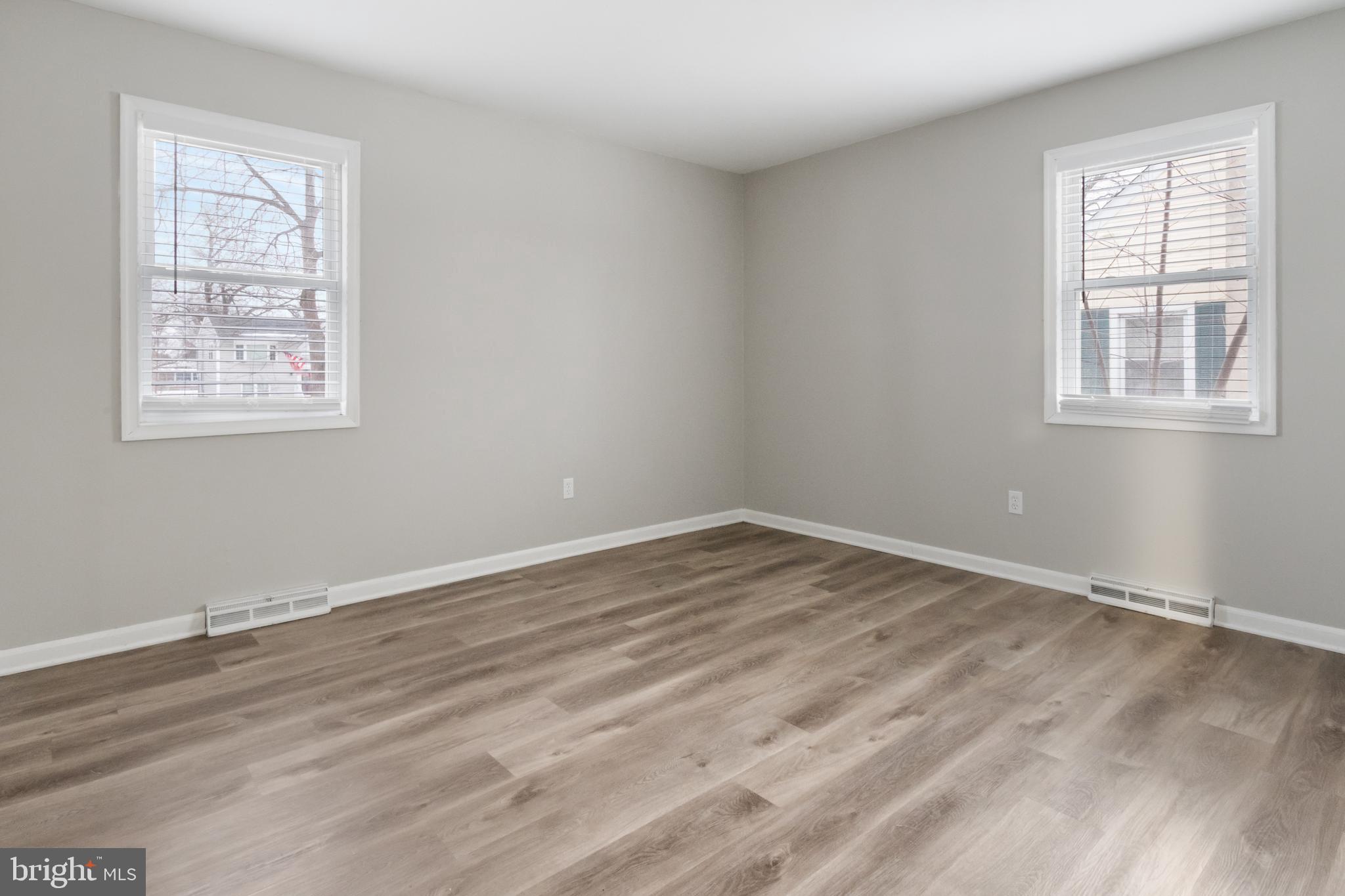 NON AVAILABLE - Residential