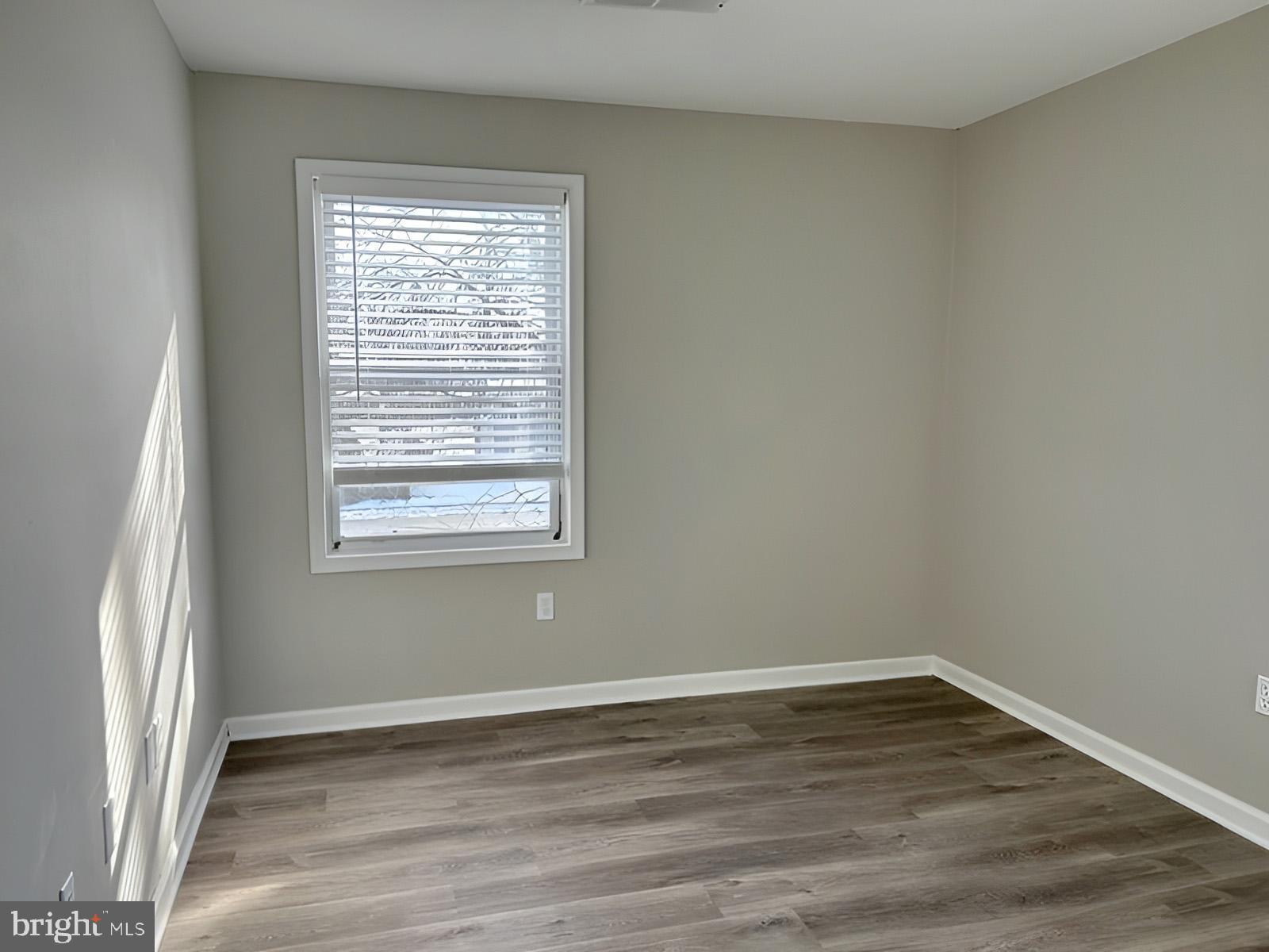 NON AVAILABLE - Residential