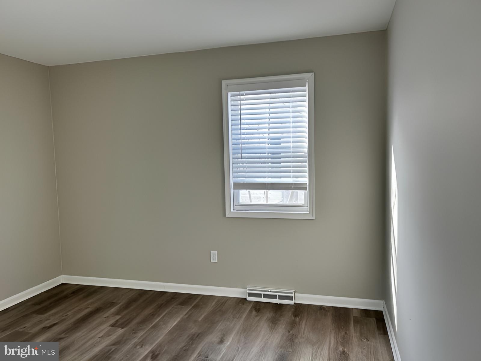 NON AVAILABLE - Residential