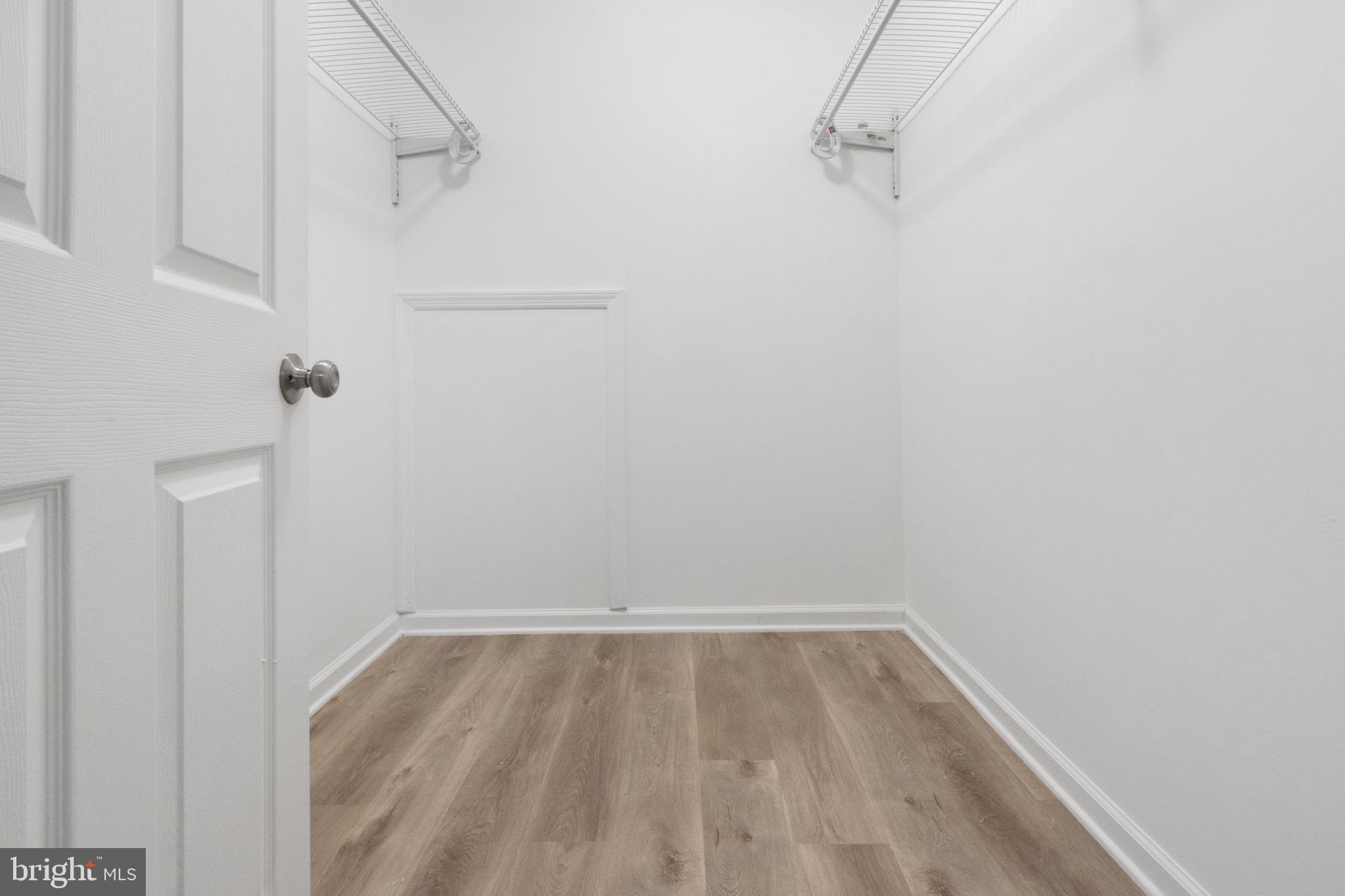 NON AVAILABLE - Residential