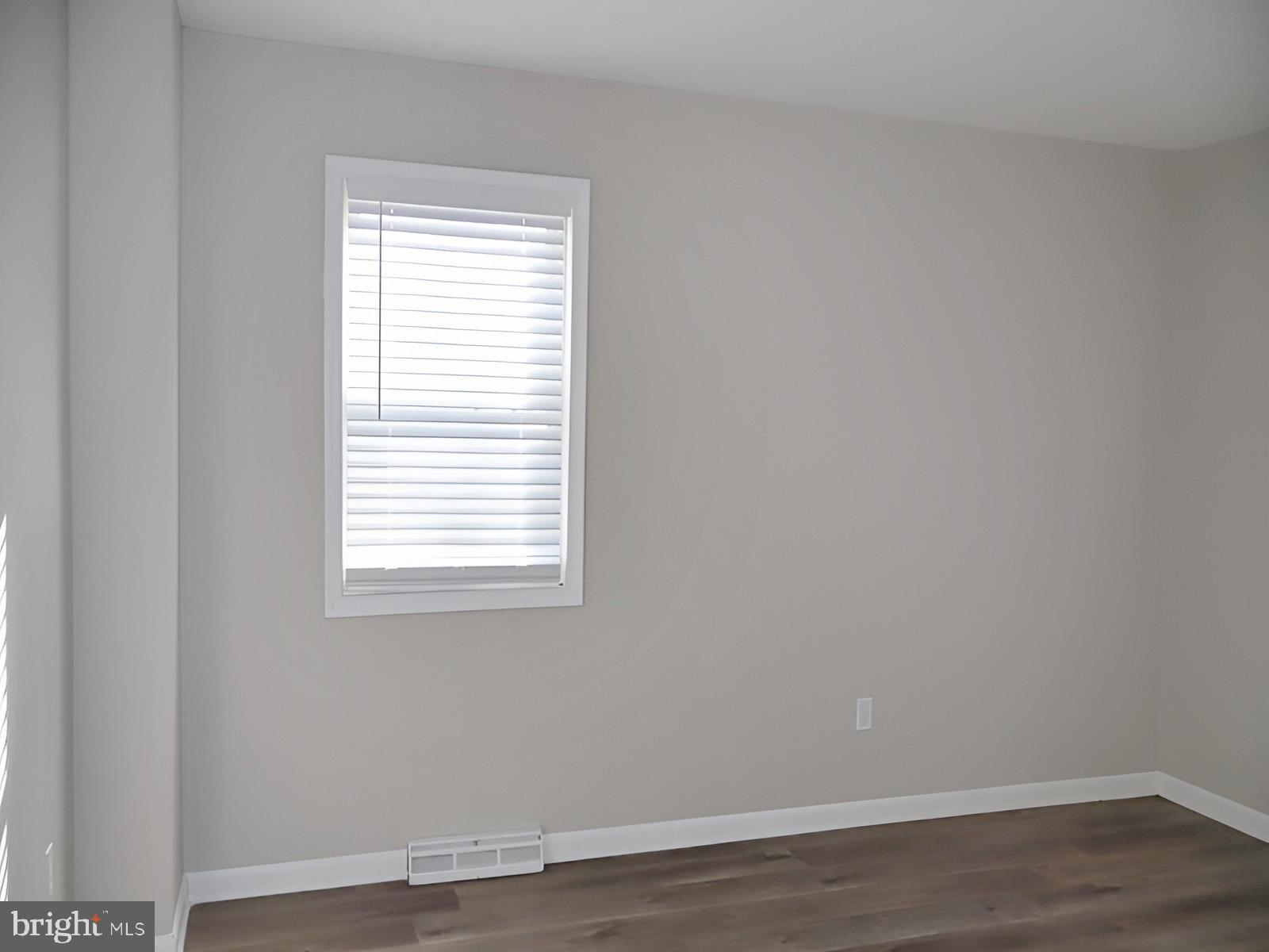 NON AVAILABLE - Residential