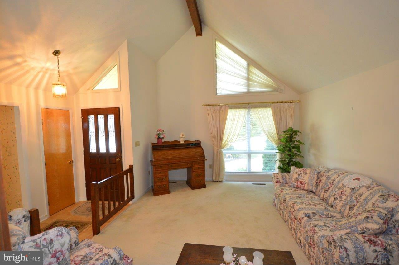 HILLCREST HEIGHTS - Residential