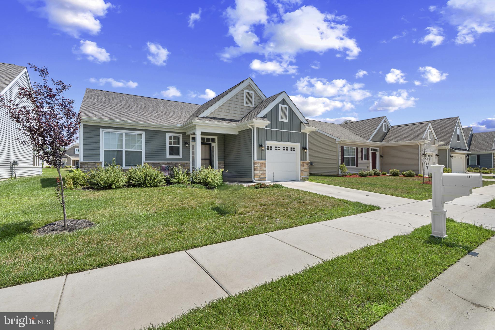 NOBLES POND - Residential