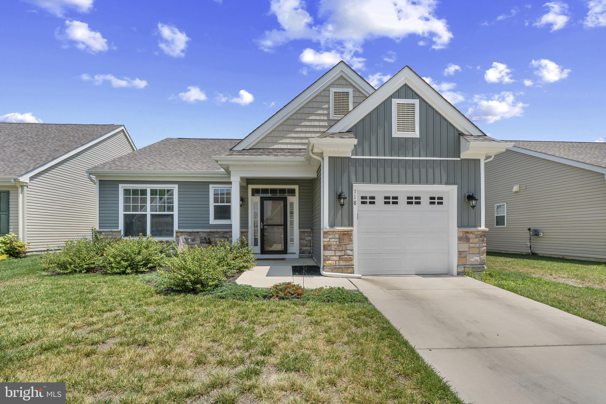 NOBLES POND - Residential