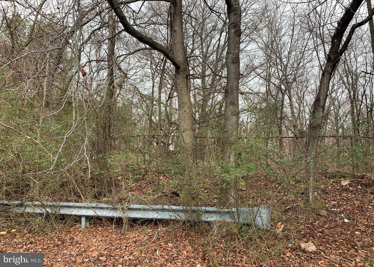 5806 MIDDLETON COURT