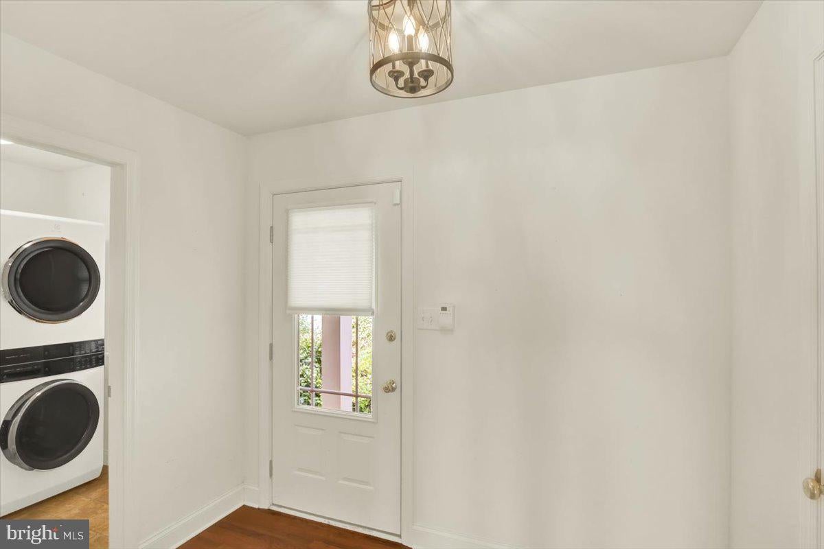 103 GOLDENFIELD DRIVE