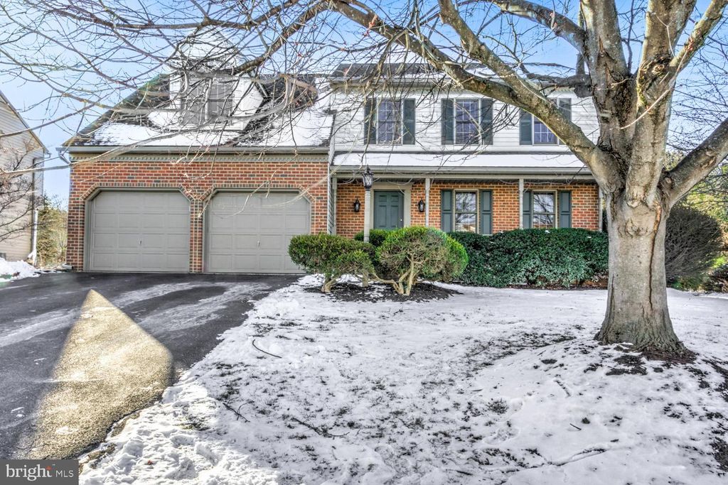 Photo of 808 Christine Lane, LANCASTER, PA 17601 (MLS # PALA2062652)