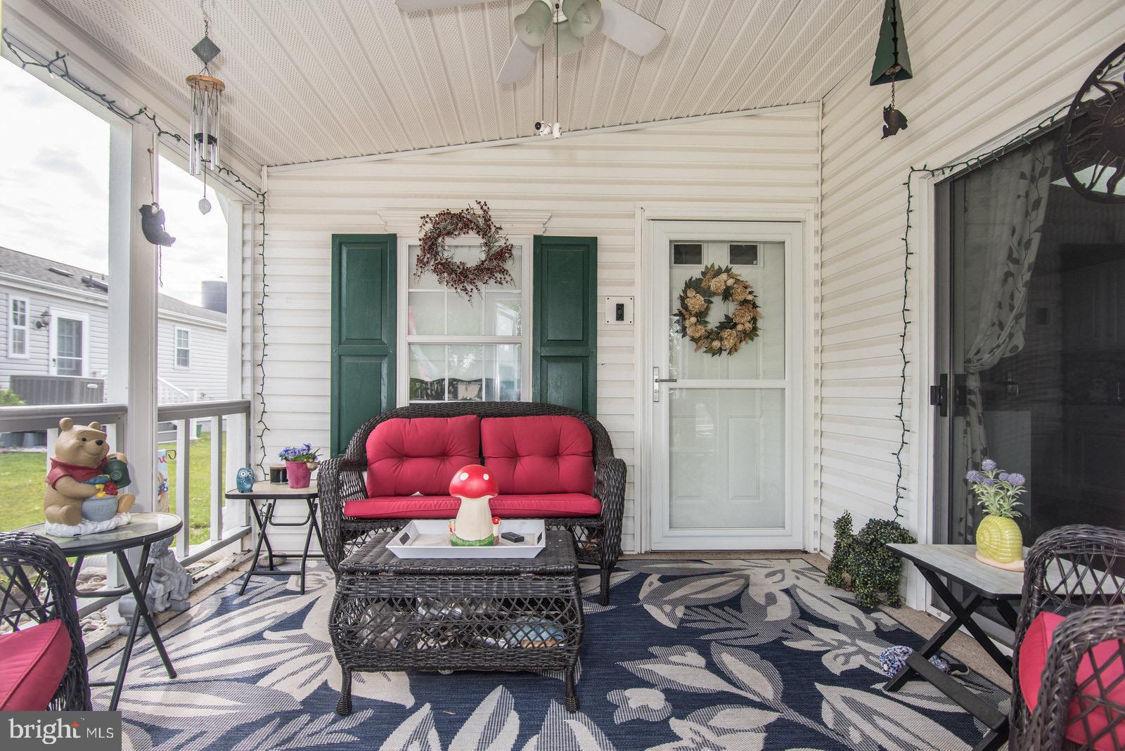 BUCKINGHAM SPRINGS - Residential