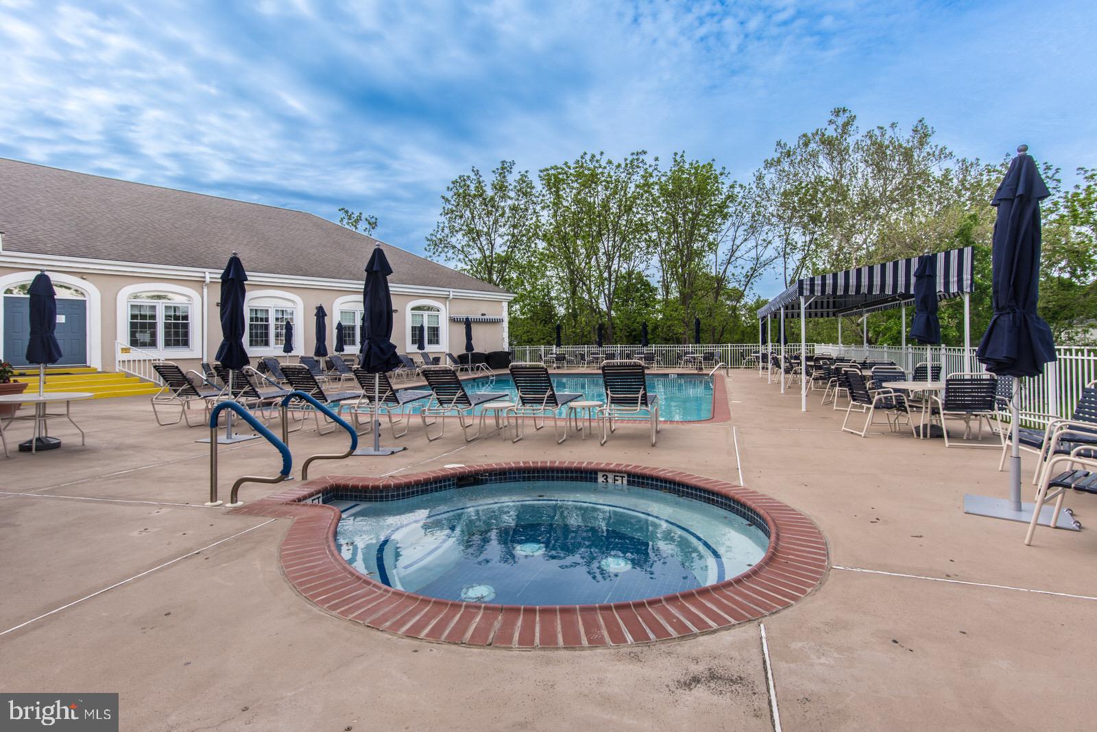 BUCKINGHAM SPRINGS - Residential