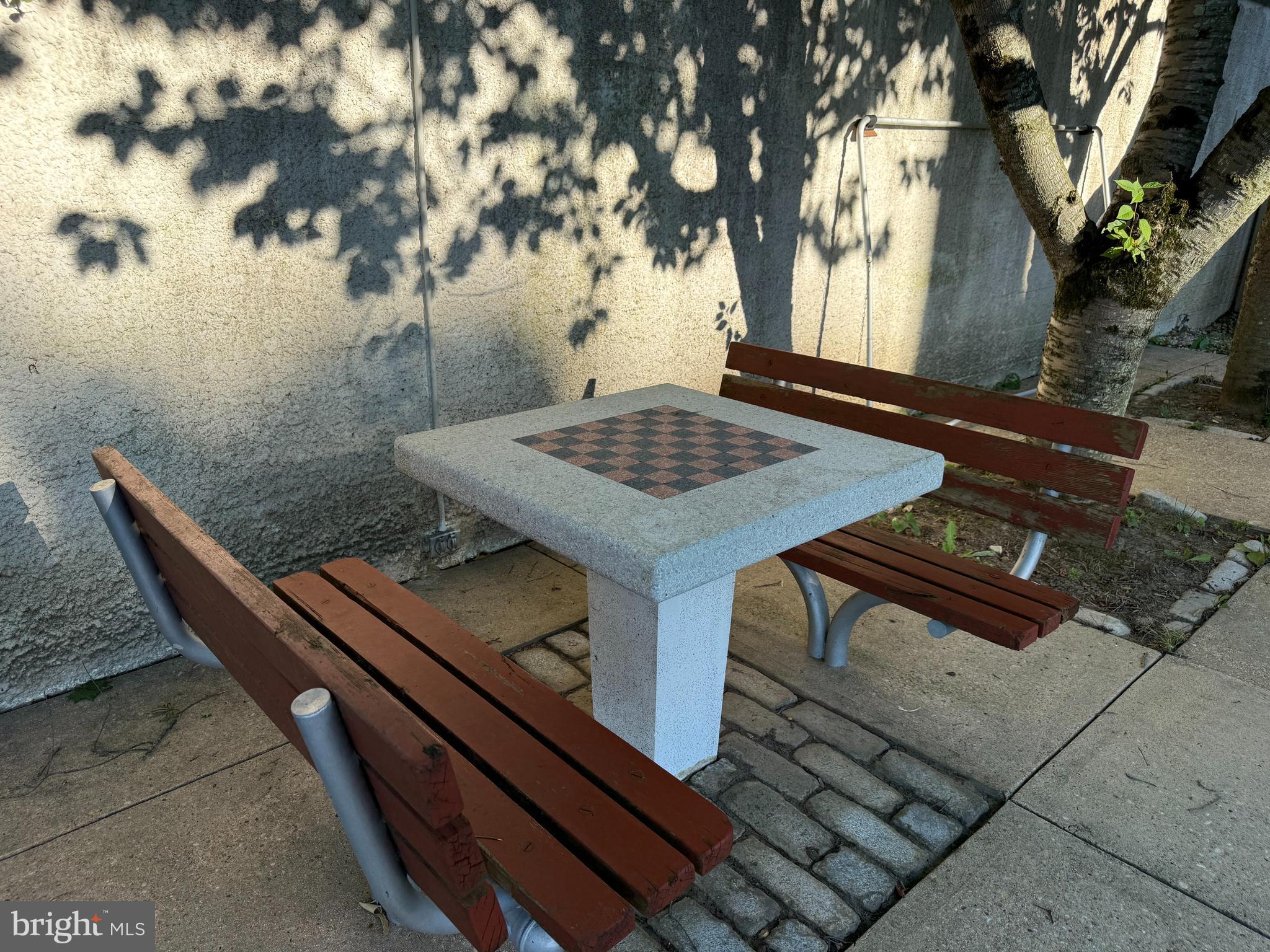 1098 MAGOTHY CIRCLE