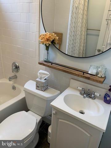 CANTON - Residential Lease