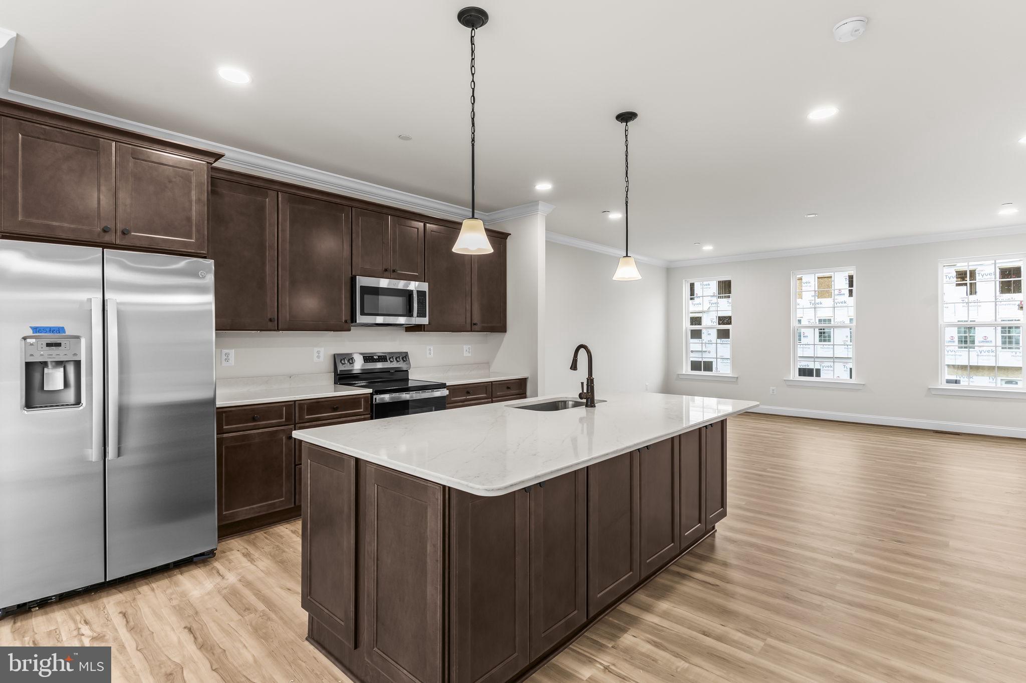 MEADOWS AT TOWN RUN II - Residential