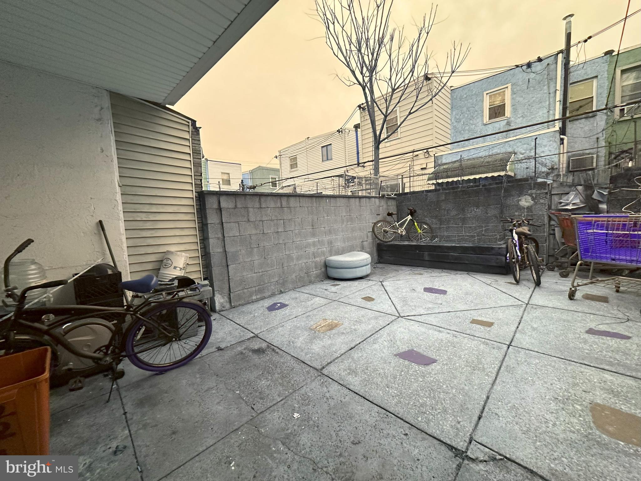 PHILADELPHIA (SOUTH) - Residential