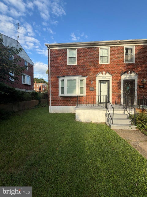 Townhouse For Rent - 6207 Pioneer Drive<br/> Baltimore City County, BALTIMORE, MD 21214